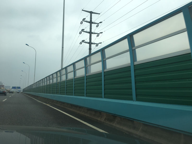 桥梁金属透明组合声屏障
